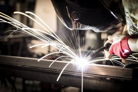 how to start a metal fabricator